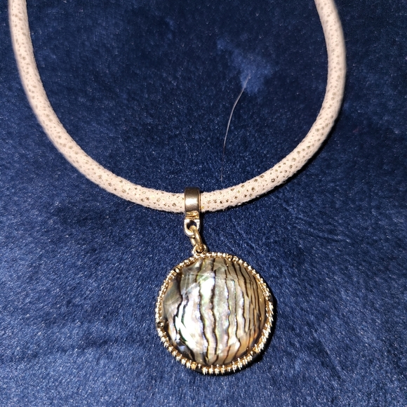 Max & Zoe choker necklace - Picture 3 of 4